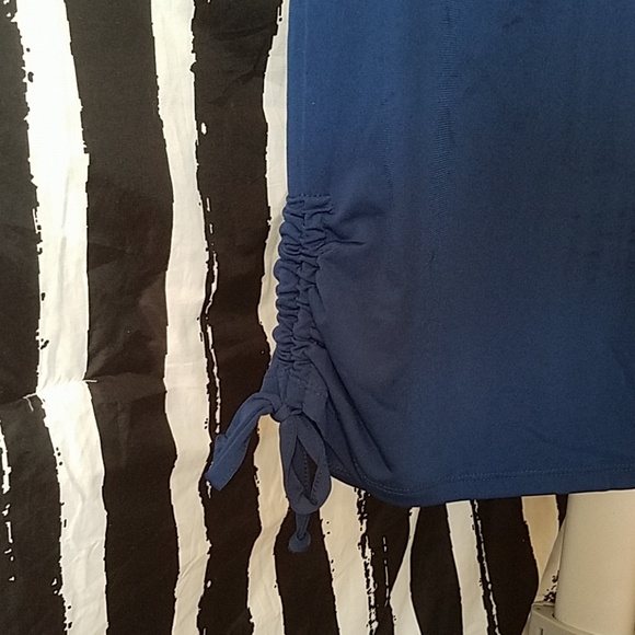 Blue Top - Picture 2 of 3